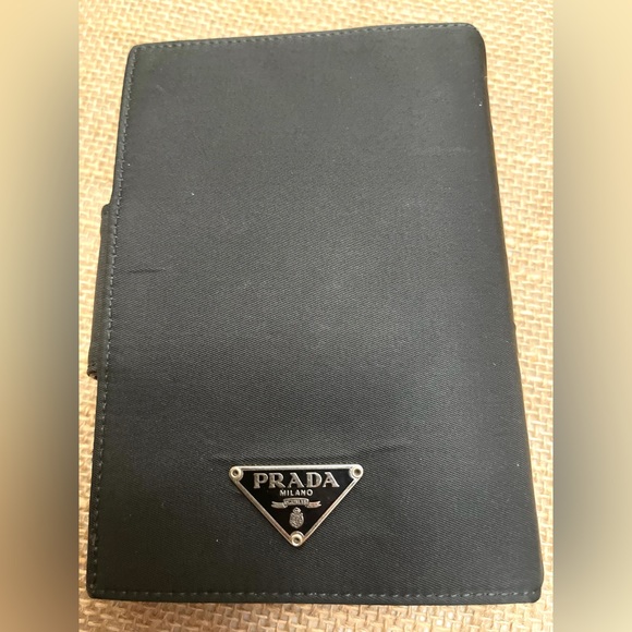 Authentic Prada Agenda Pm/Organizer/Passport Holder - Picture 7 of 11